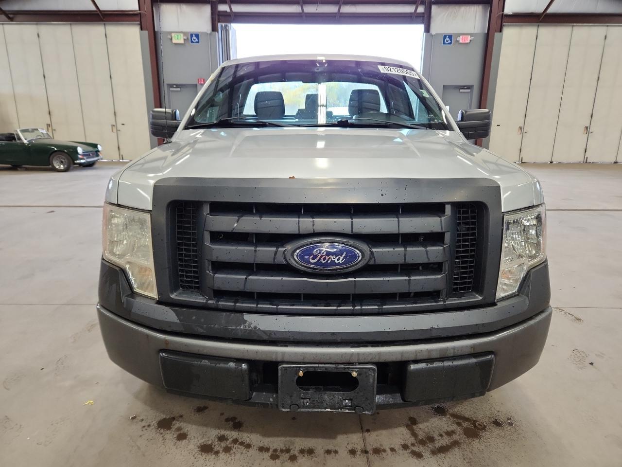2012 Ford F150 - Image 5