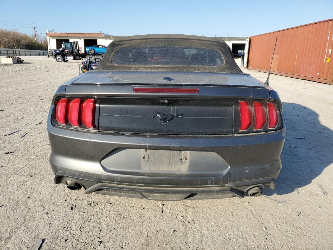2018 Ford Mustang - Фото 6