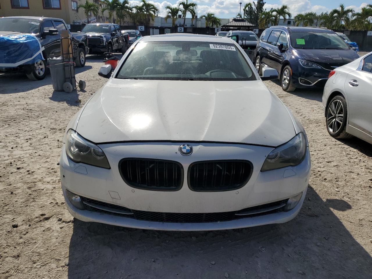 2015 BMW 528 I - Image 5