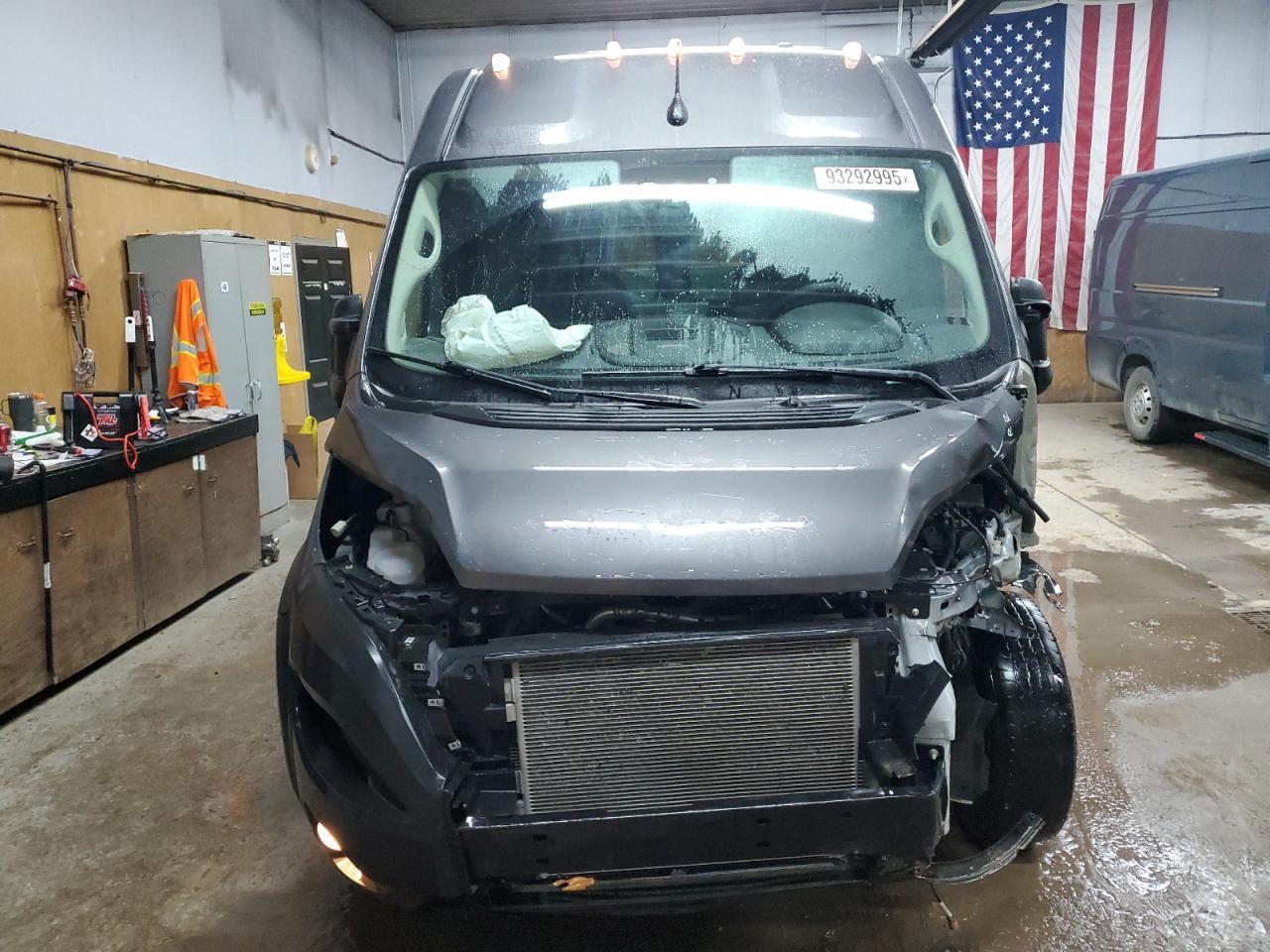 2023 Ram Promaster 3500 Delivery Van - Фото 5
