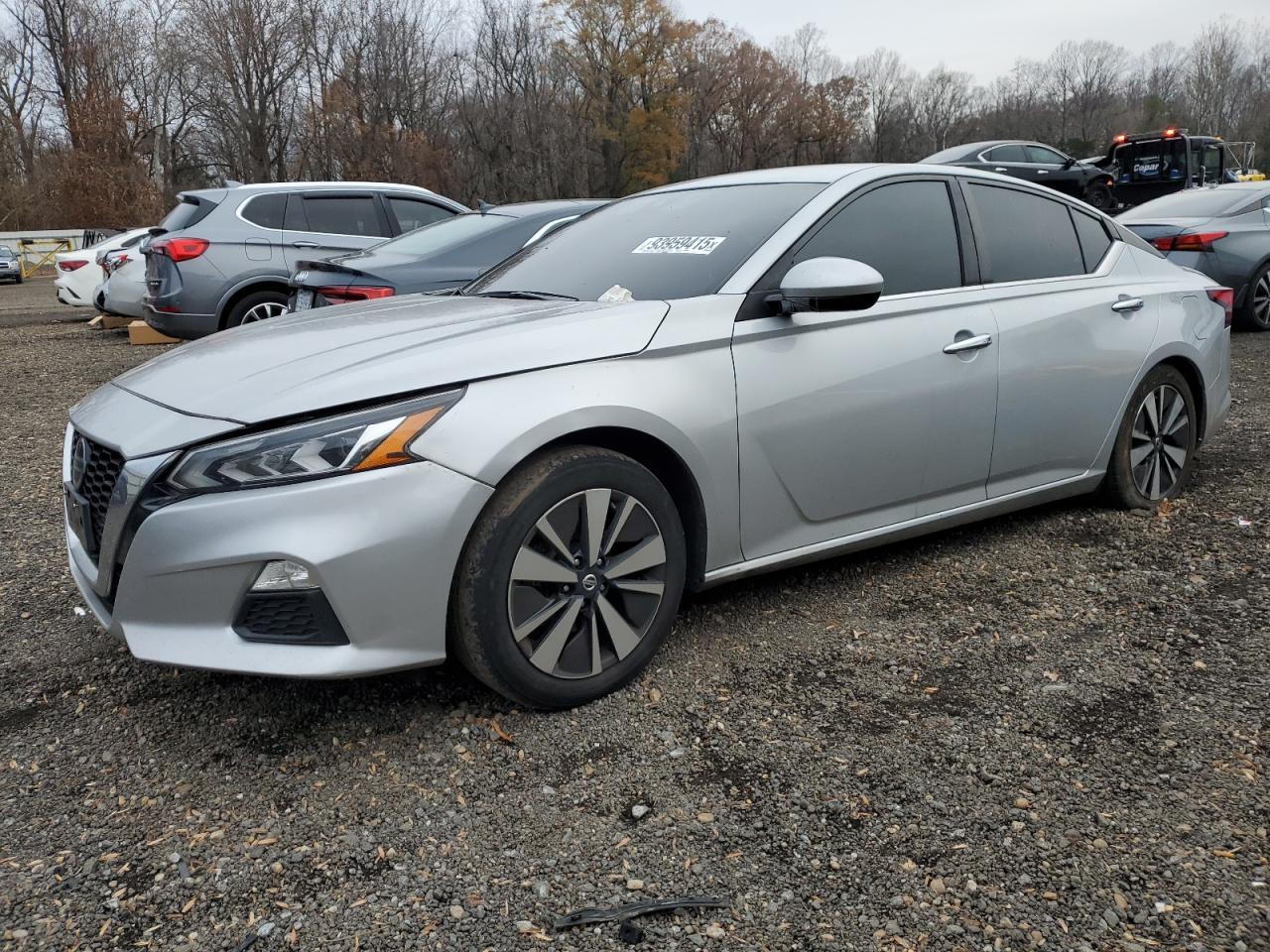 2022 Nissan Altima Sv