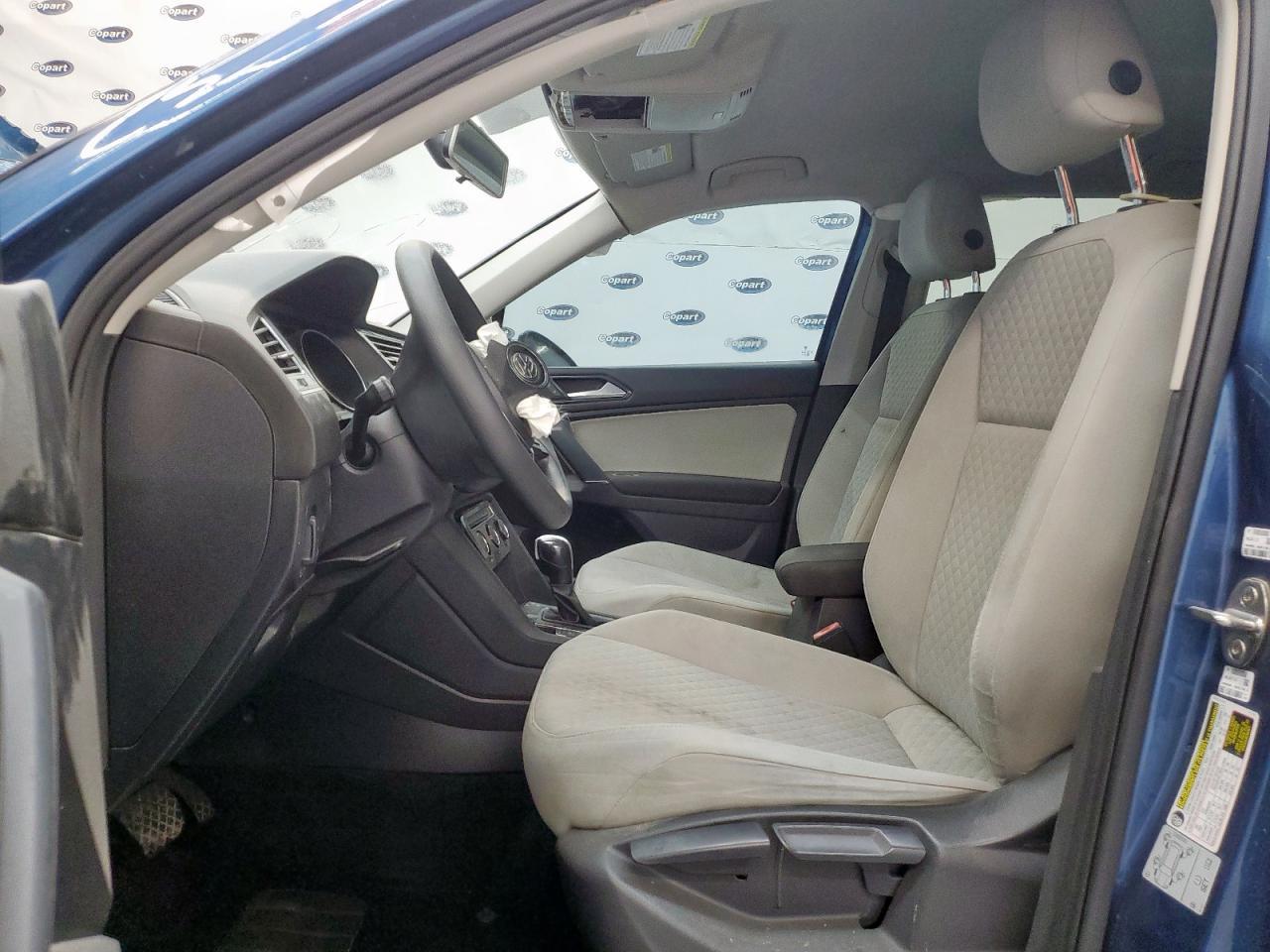 2018 Volkswagen Tiguan - Image 7