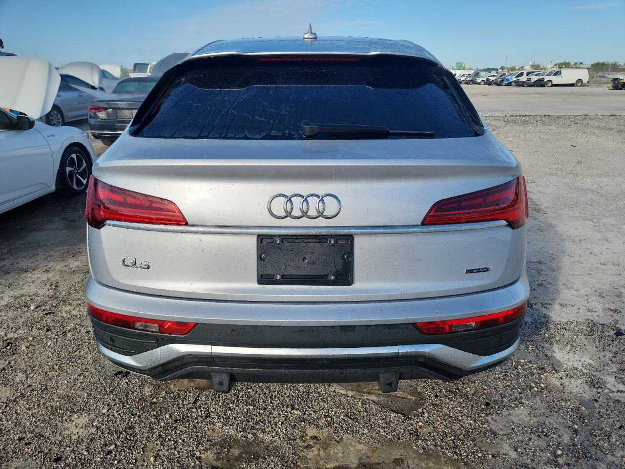 2023 Audi Q5 Sportback Prm Pls 45 - Фото 6