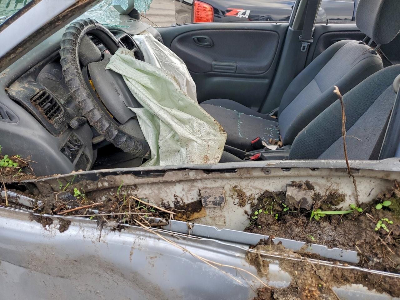 2000 Chev Tracker - Image 7