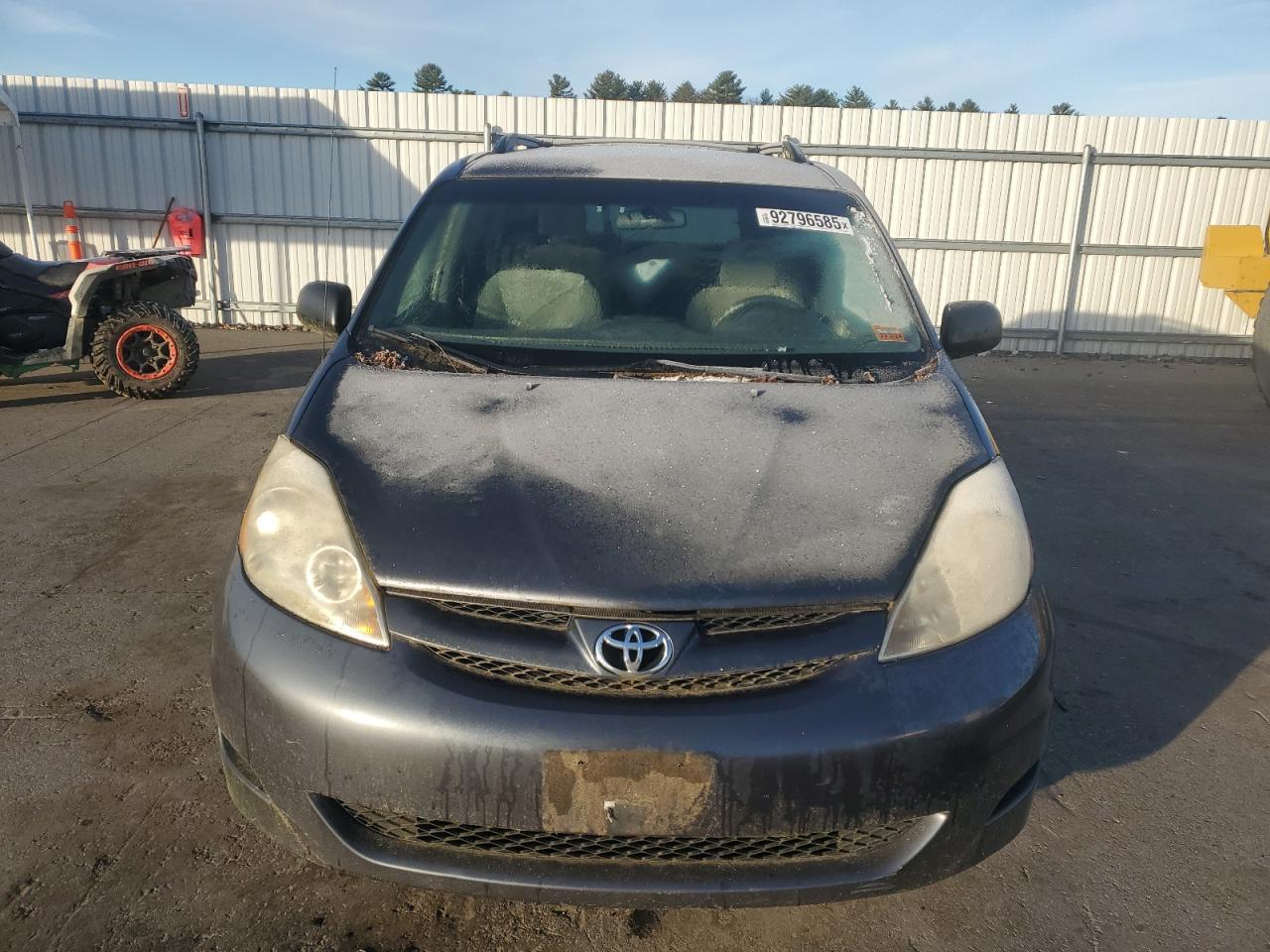 2007 Toyota Sienna Ce - Image 5