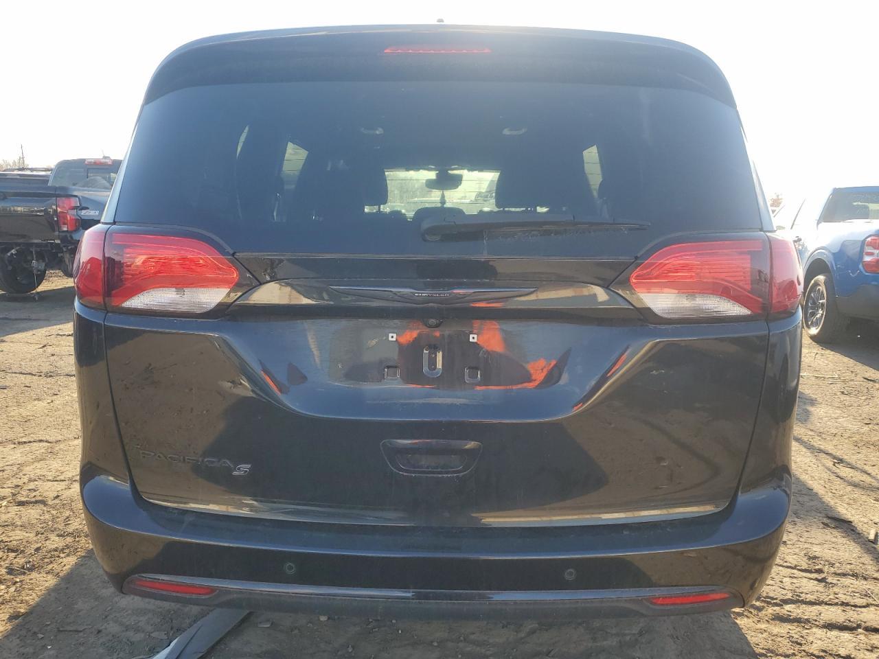 2019 Chrysler Pacifica Touring L Plus - Image 6