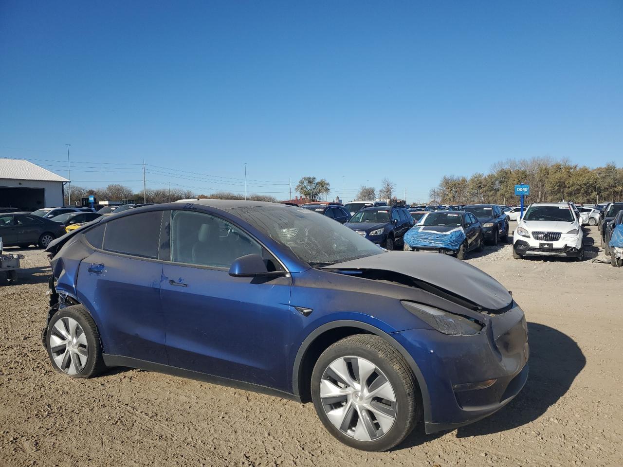 2023 Tesla Model Y - Фото 4