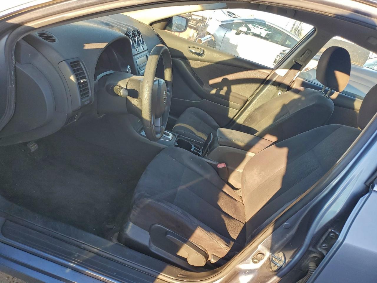 2011 Niss Altima Base - Фото 7