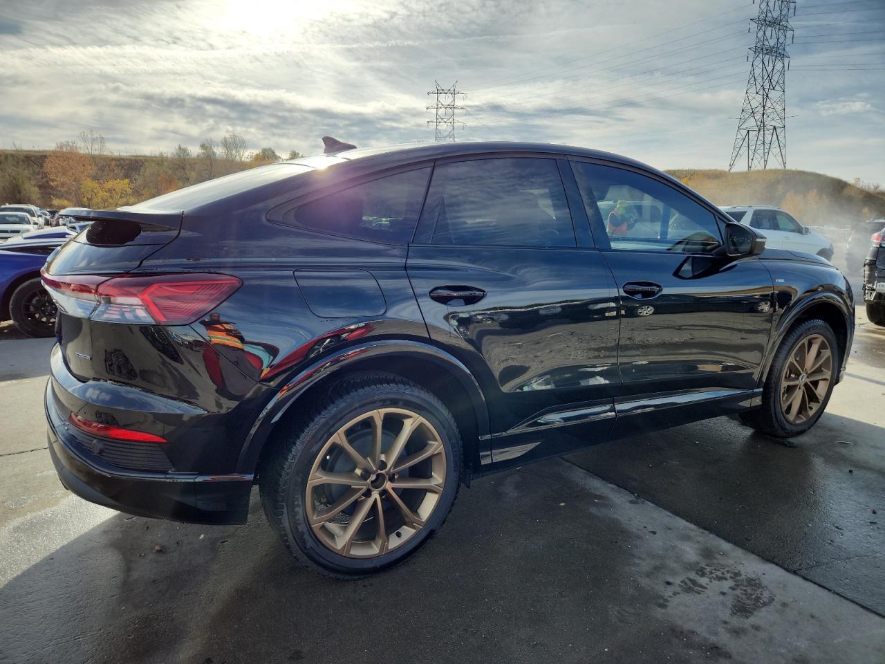 2022 Audi Q4 E-Tron Sportback Prem Plus S Line - Image 3