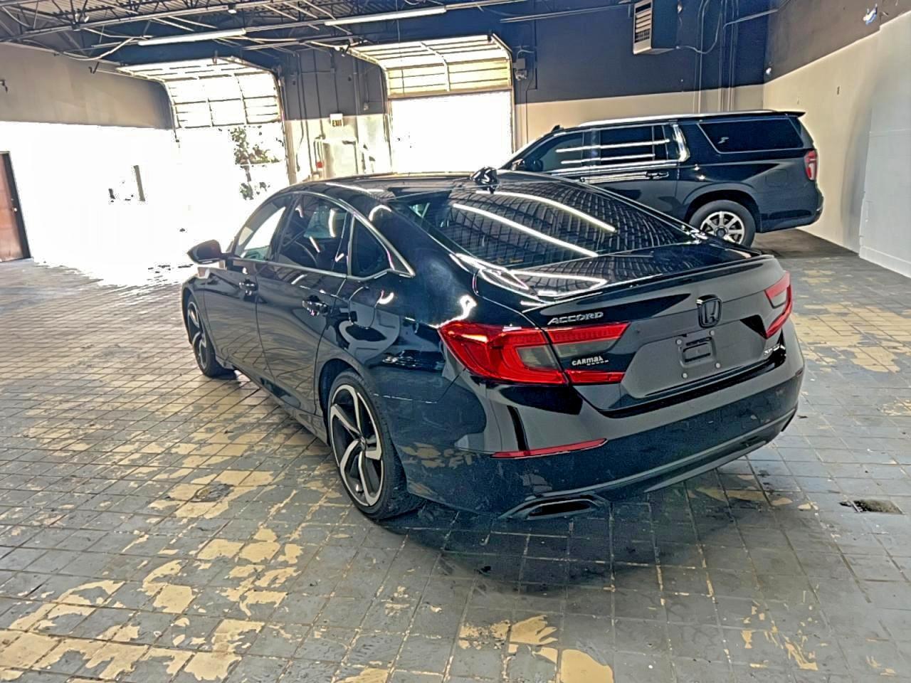 2019 Honda Accord Sport - Image 3