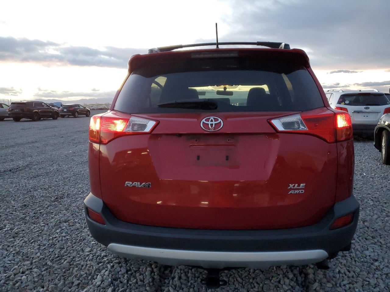2015 Toyota Rav4 Xle - Фото 6
