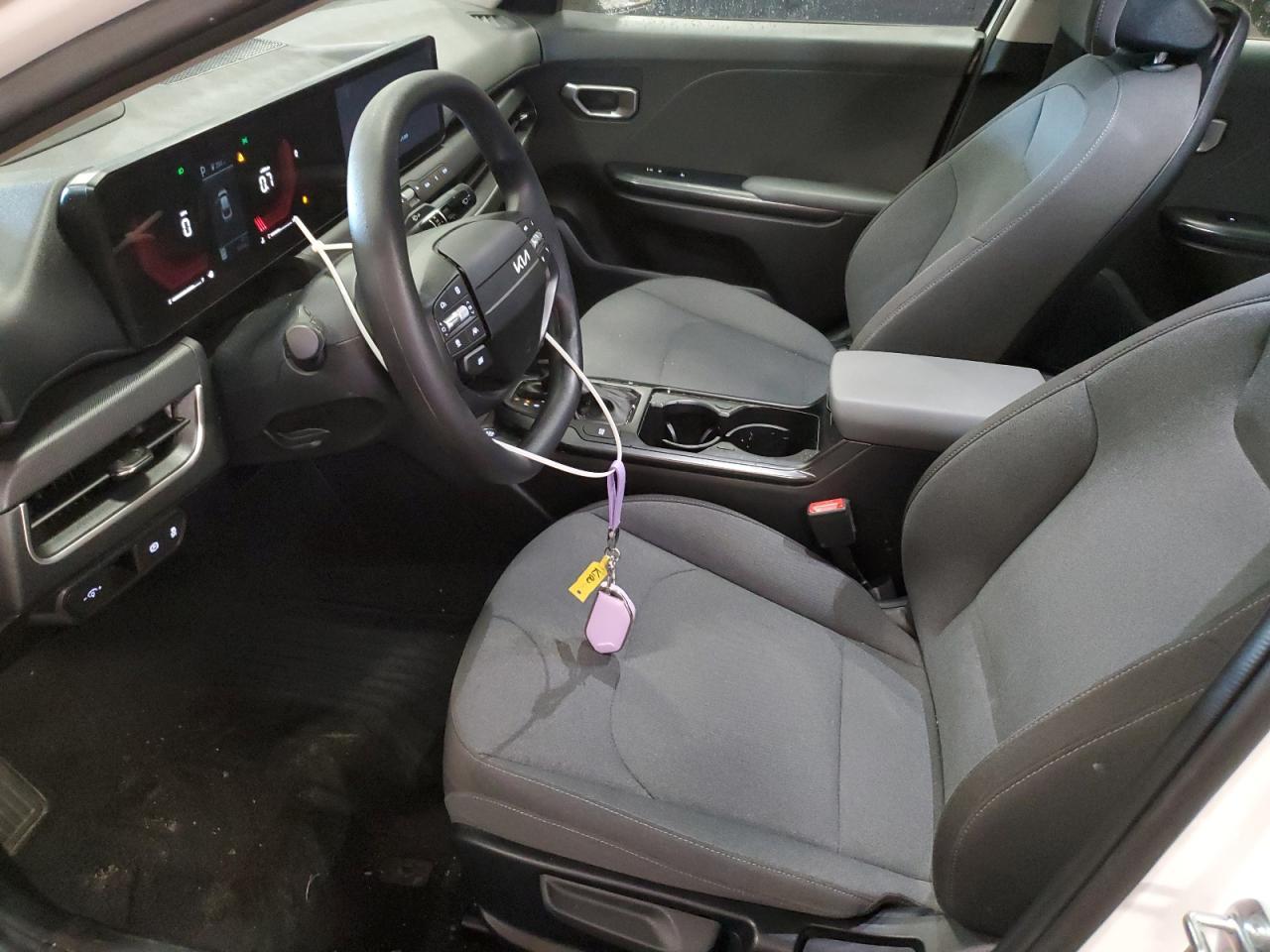 2025 Kia K4 Lx - Фото 7