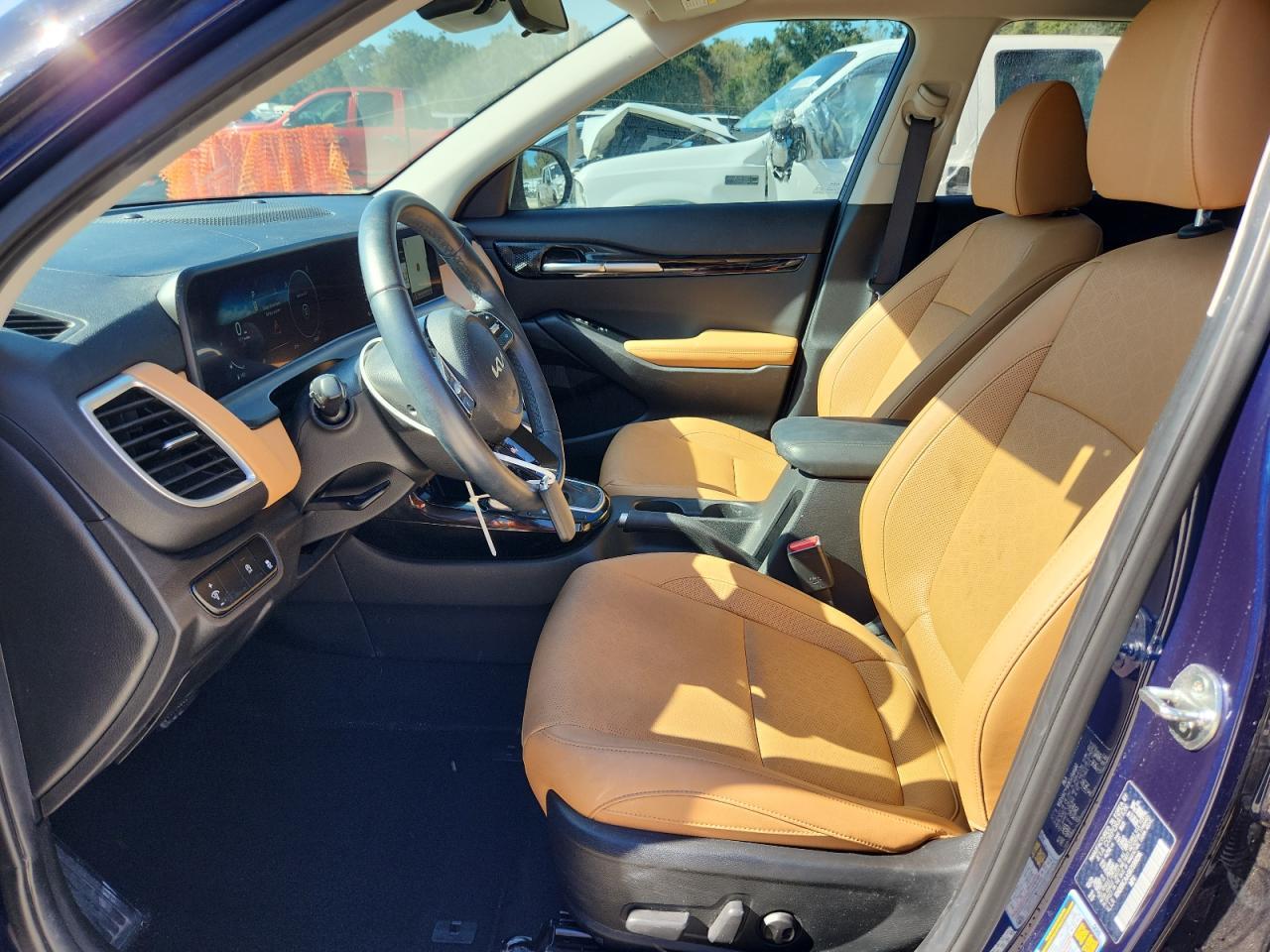 2024 Kia Seltos Ex - Image 7