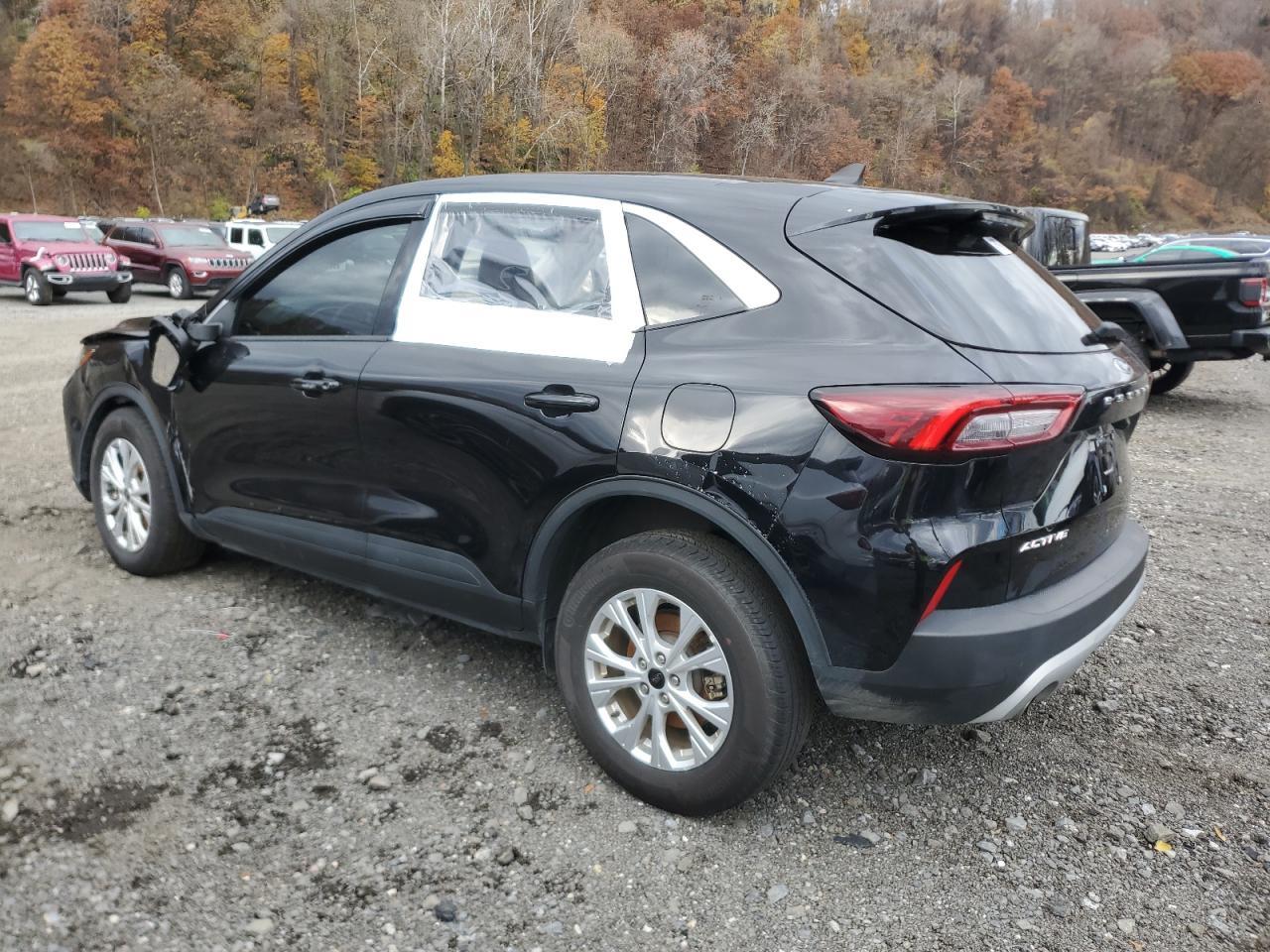 2024 Ford Escape Active - Фото 2