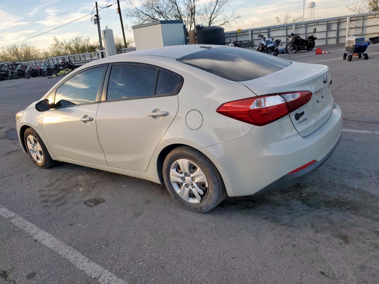 2015 Kia Forte Lx - Фото 2