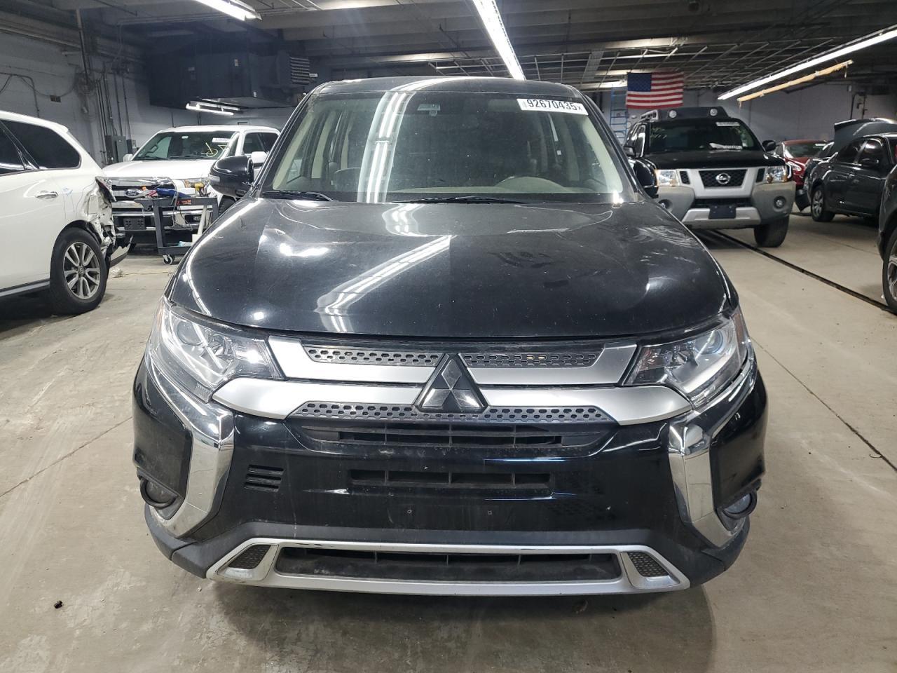 2020 Mitsubishi Outlander Se - Фото 5