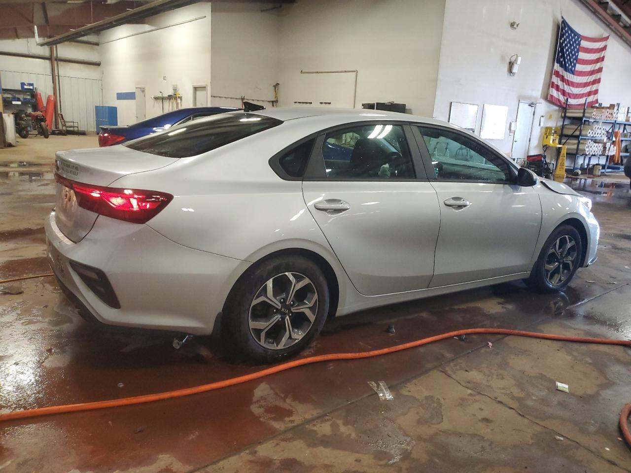 2021 Kia Forte Fe - Image 3