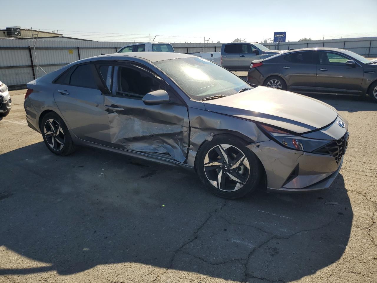 2023 Hyundai Elantra Sel - Фото 4