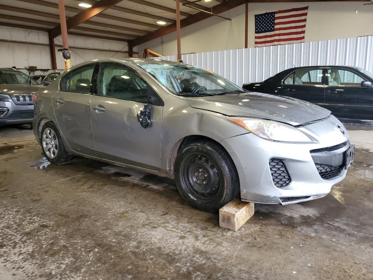 2013 Mazda 3 I - Фото 4