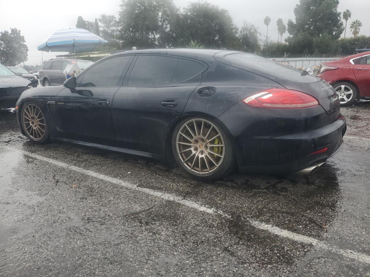 2015 Porsche Panamera Se Hybrid - Image 2