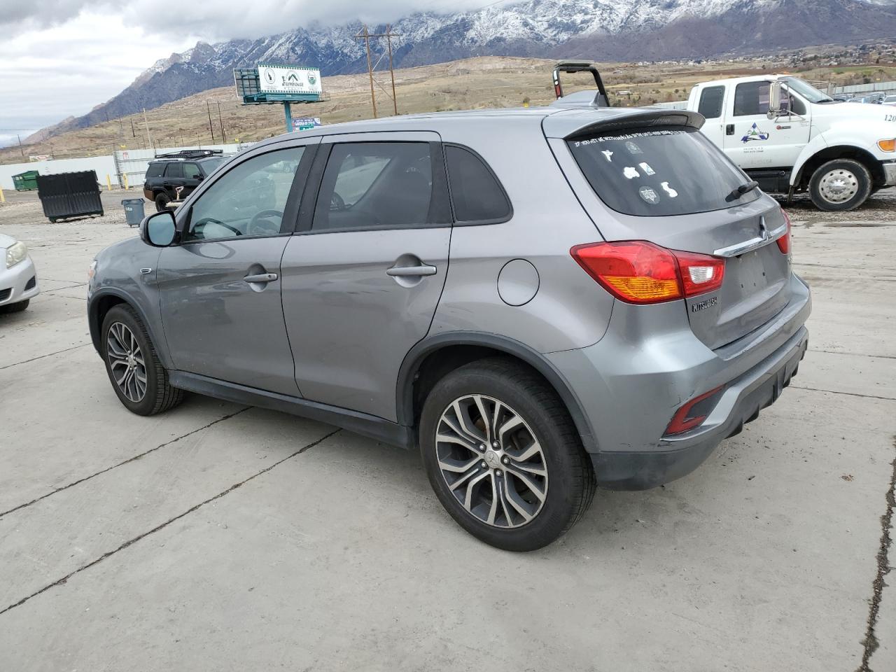 2019 Mitsubishi Outlander Sport Es - Фото 2