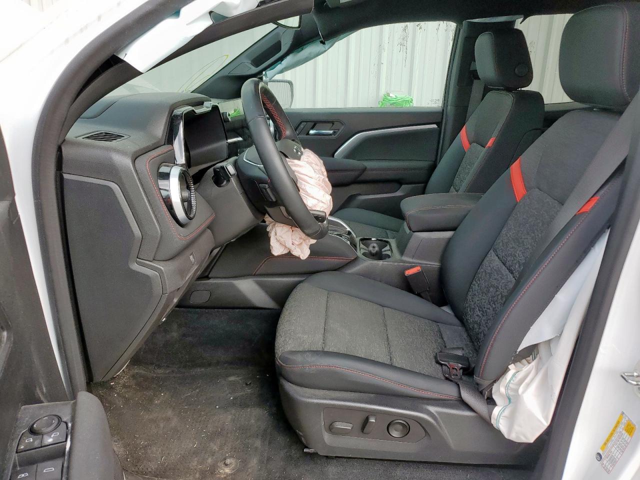 2023 Chevrolet Colorado Z71 - Image 7