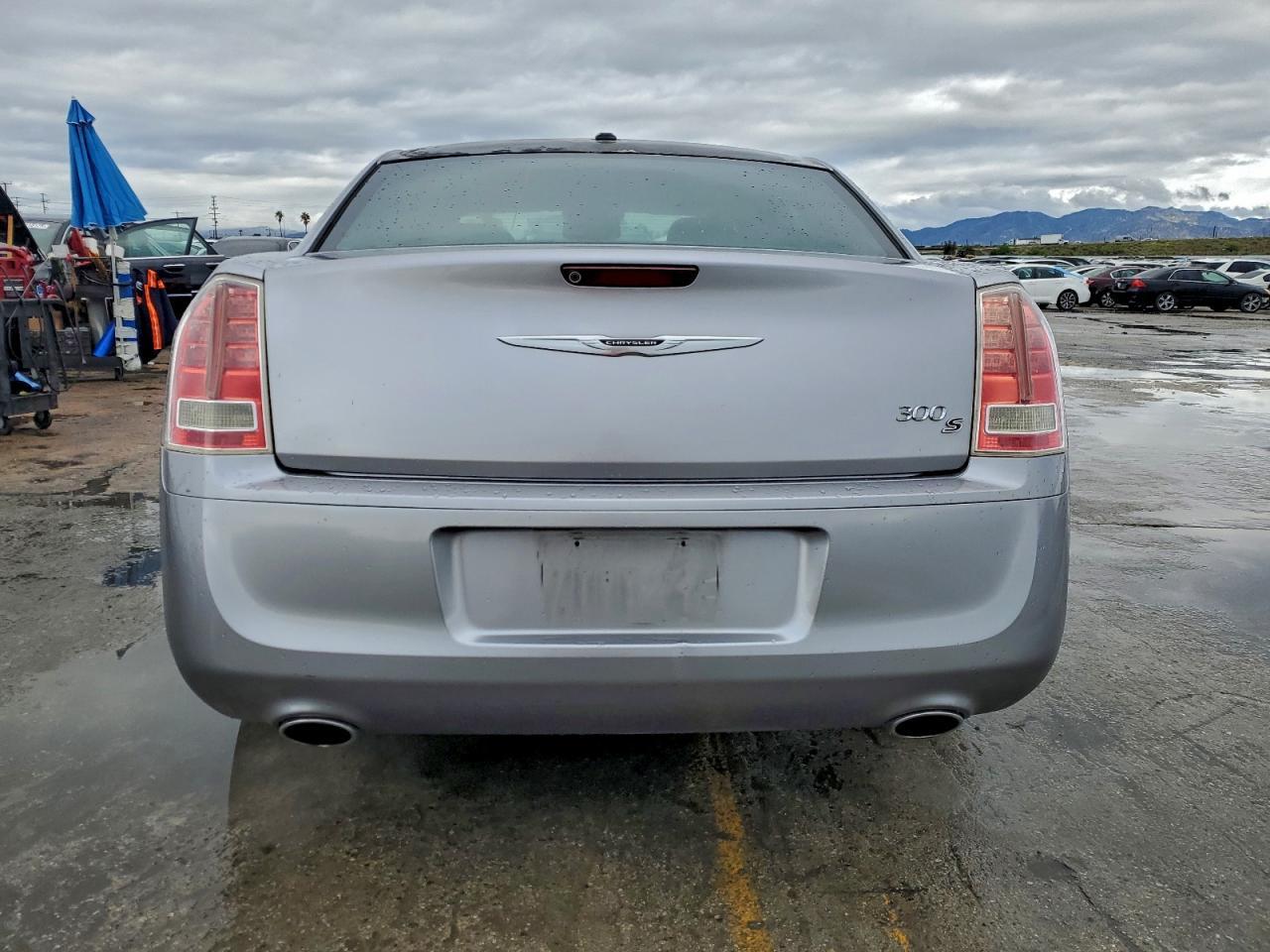 2014 Chrysler 300 S - Фото 6