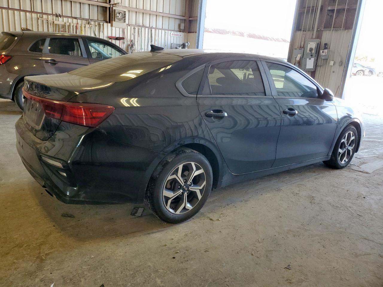 2019 Kia Forte Fe - Image 3