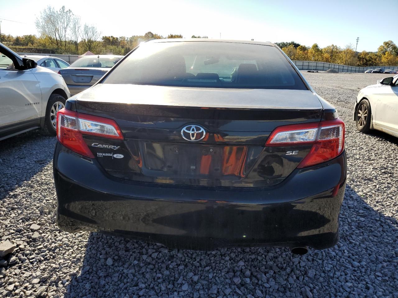 2014 Toyota Camry L - Фото 6