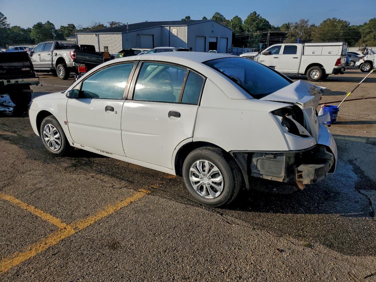 2003 Saturn Ion Level 1 - Фото 2