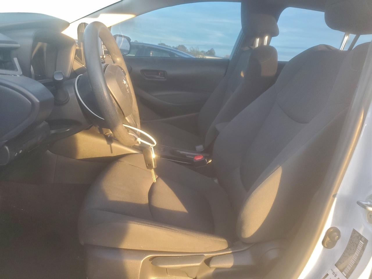 2022 Toyota Corolla Le - Фото 7