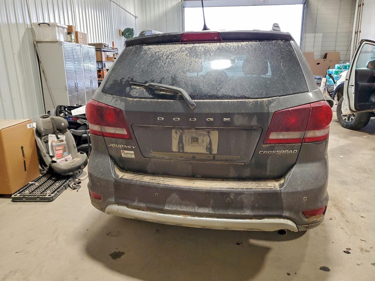2016 Dodge Journey Crossroad - Image 6