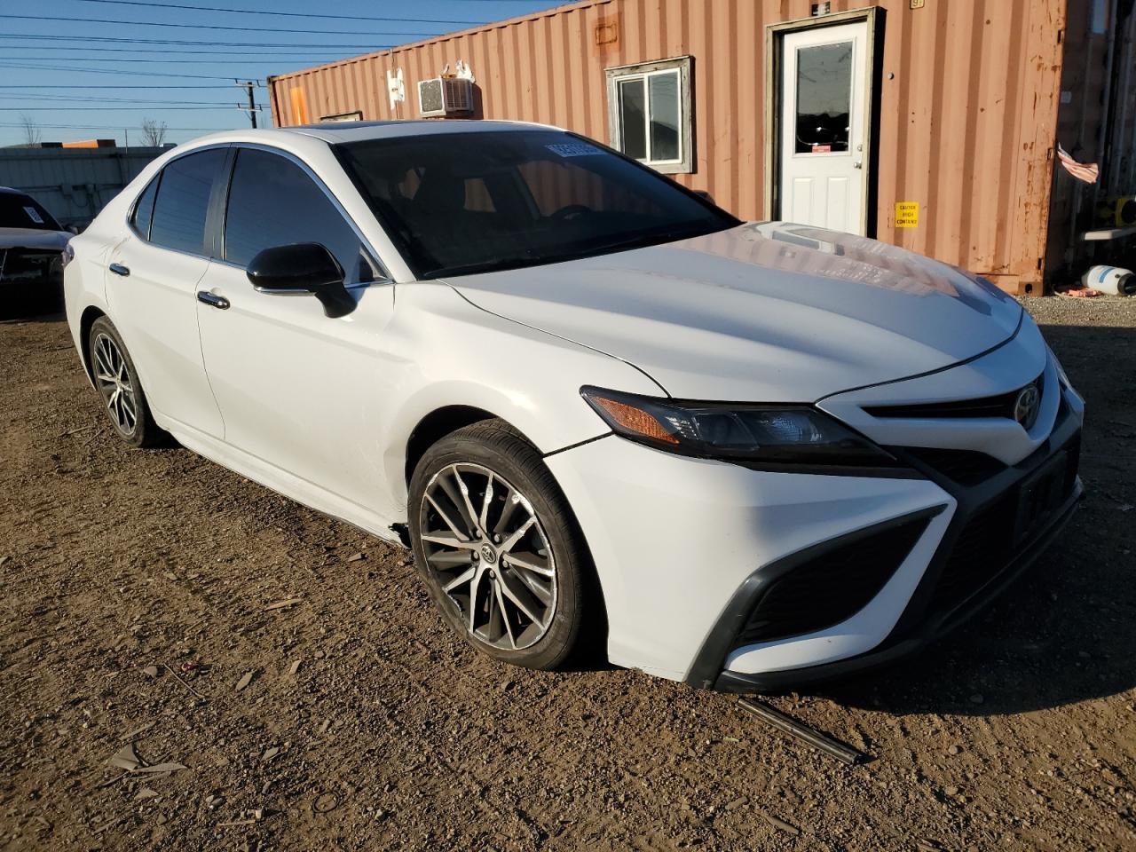 2024 Toyota Camry - Фото 4
