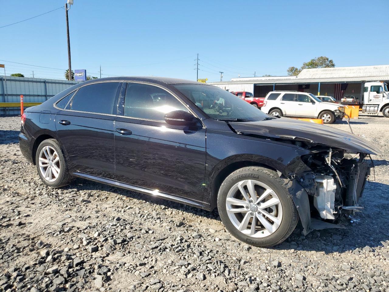 2021 Volkswagen Passat S - Фото 4