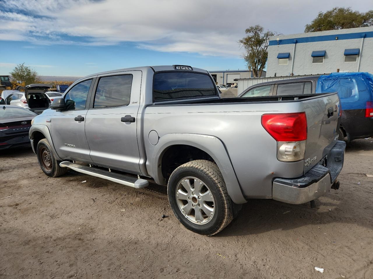 2009 Toyota Tundra Crewmax - Фото 2
