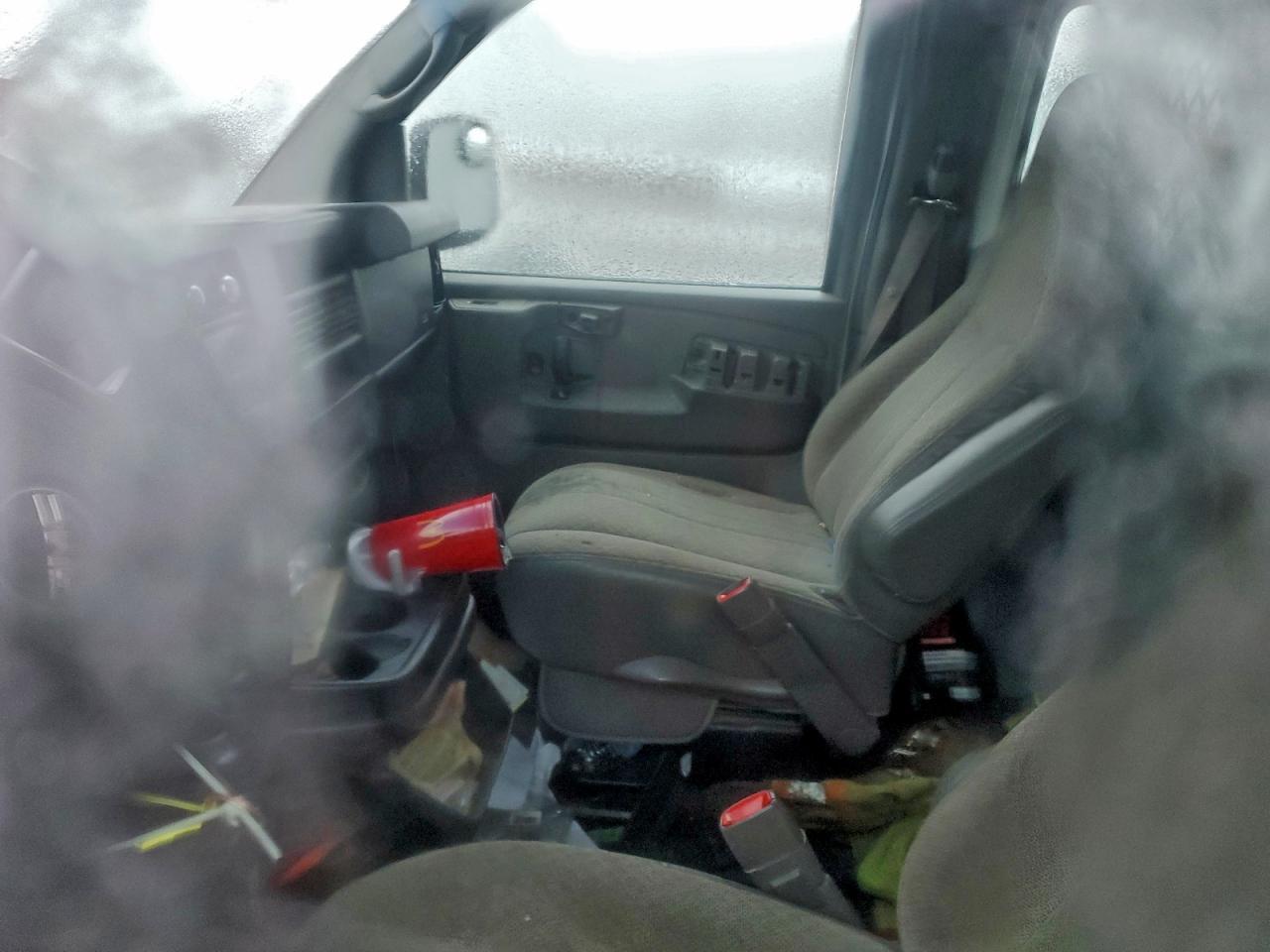 2009 GMC Savana G2500 - Фото 7