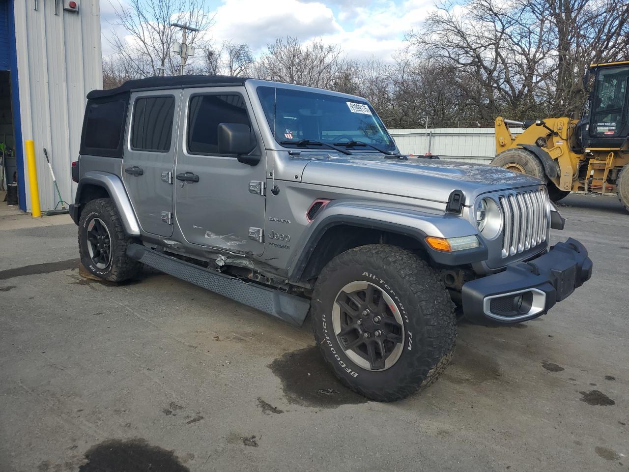 2018 Jeep Wrangler Unlimited Sahara - Фото 4