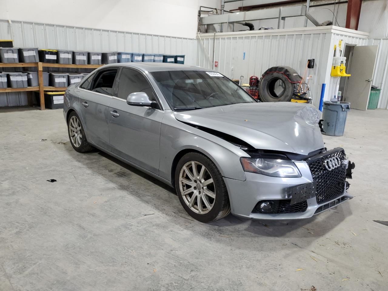 2009 Audi A4 Premium Plus - Фото 4