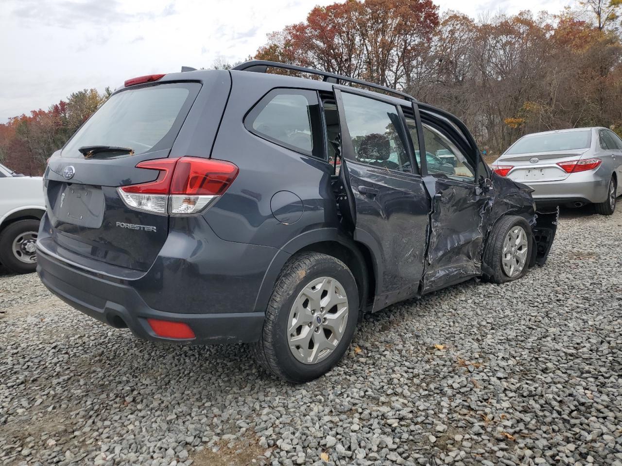 2019 Subaru Forester - Image 3