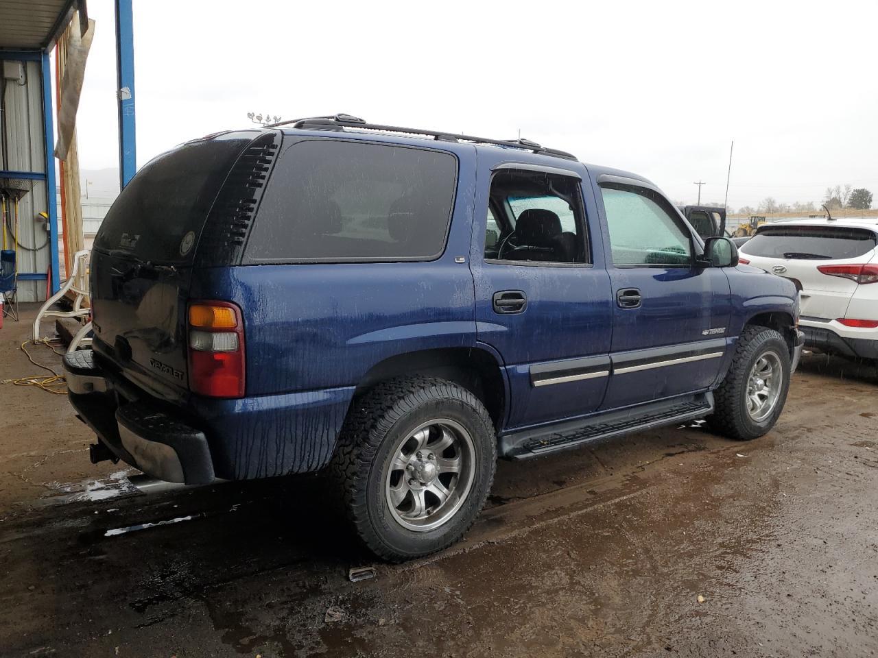 2002 Chevrolet Tahoe K1500 - Фото 3