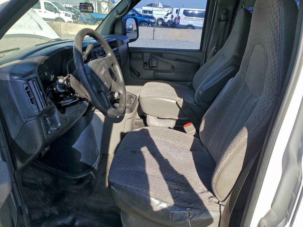 2007 GMC Savana 2500 Delivery Van - Фото 7