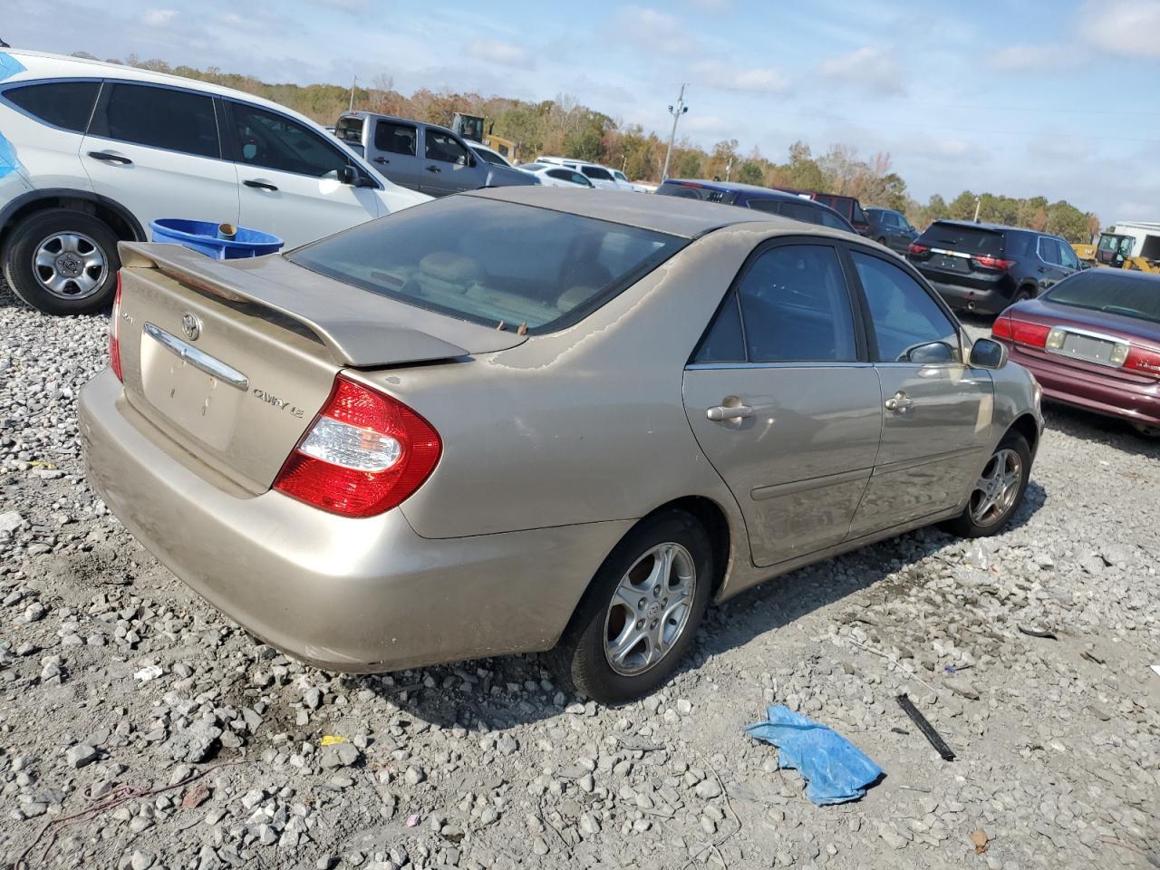 2002 Toyota Camry Le - Фото 3