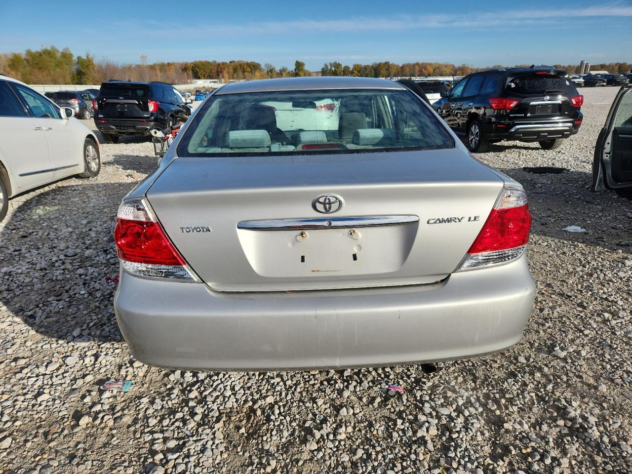 2006 Toyota Camry Le - Image 6
