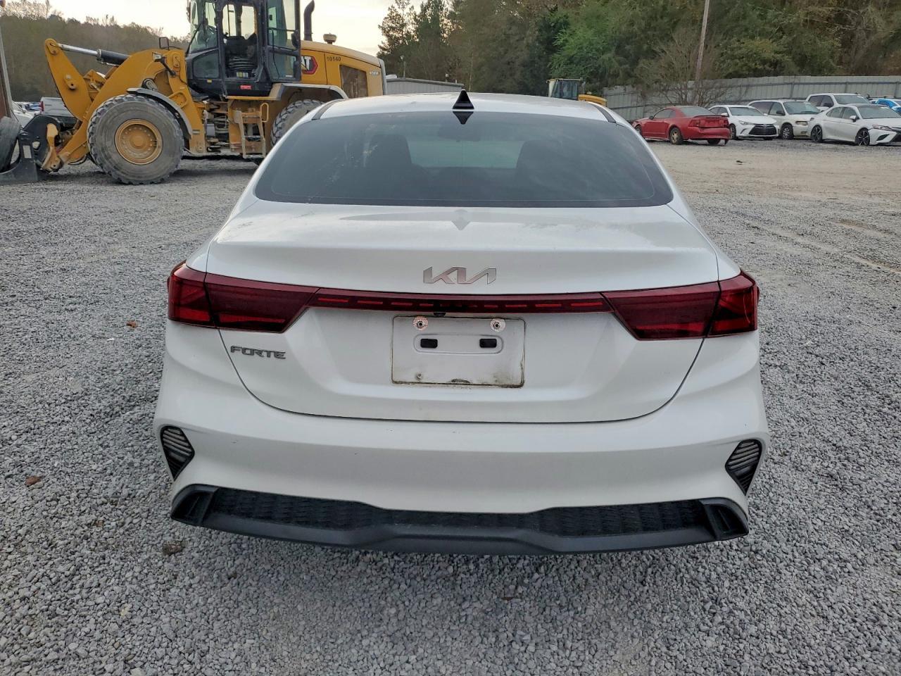 2023 Kia Forte Lx - Фото 6