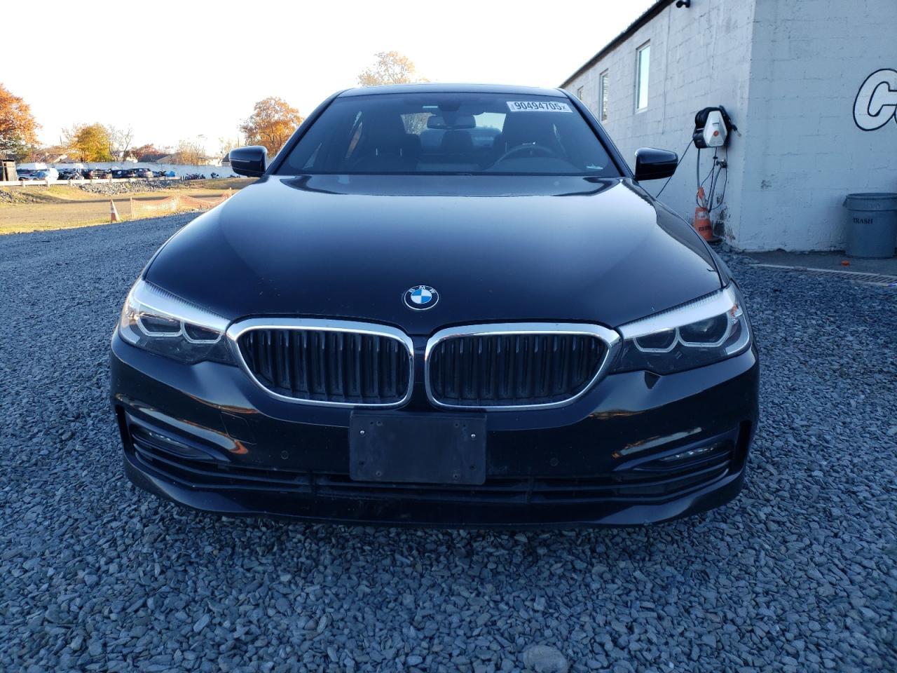2018 BMW 530 Xi - Фото 5