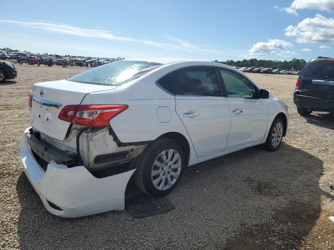 2019 Nissan Sentra S - Фото 3
