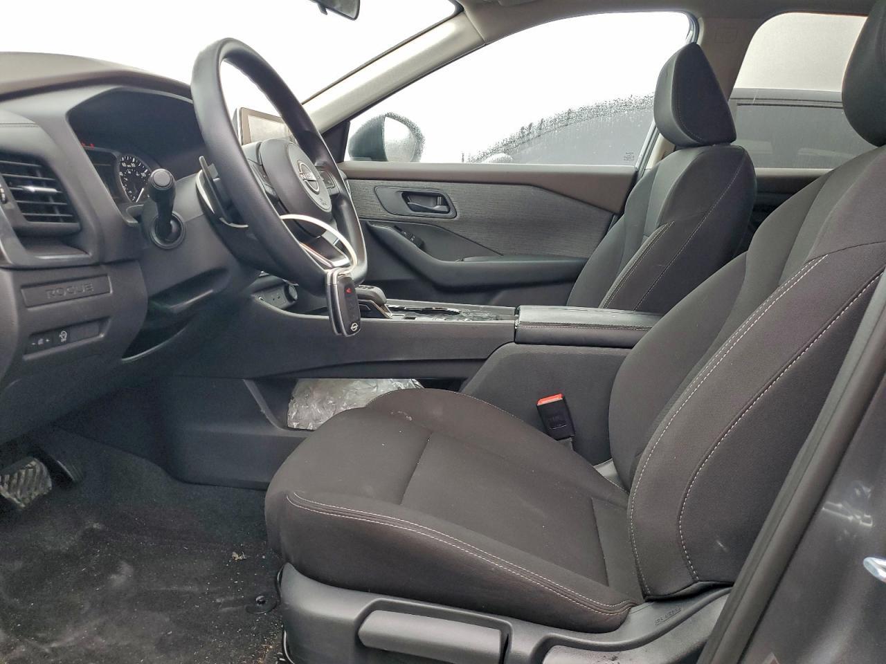 2023 Nissan Rogue S - Image 7