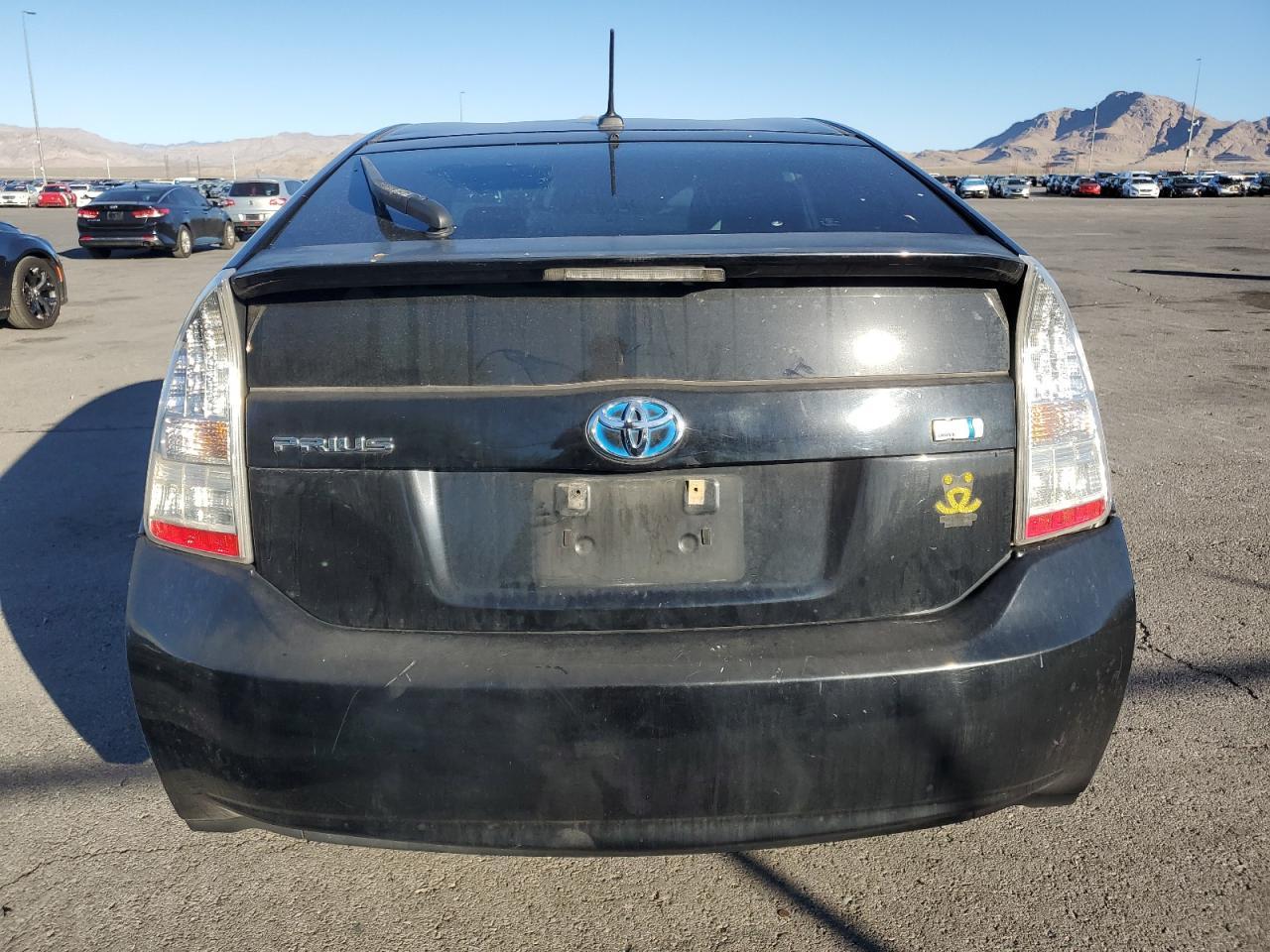 2011 Toyota Prius - Фото 6