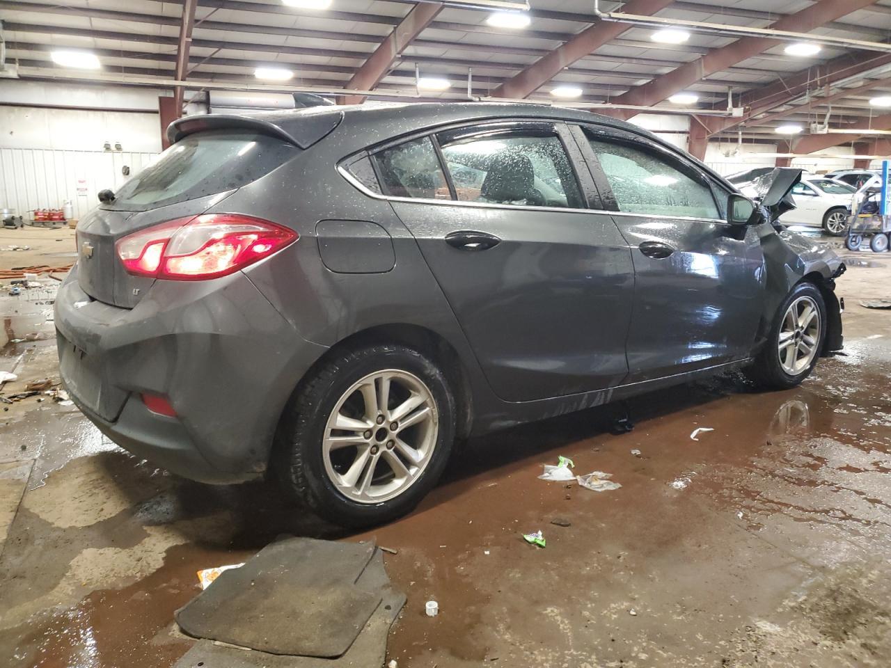 2017 Chevrolet Cruze Lt - Фото 3