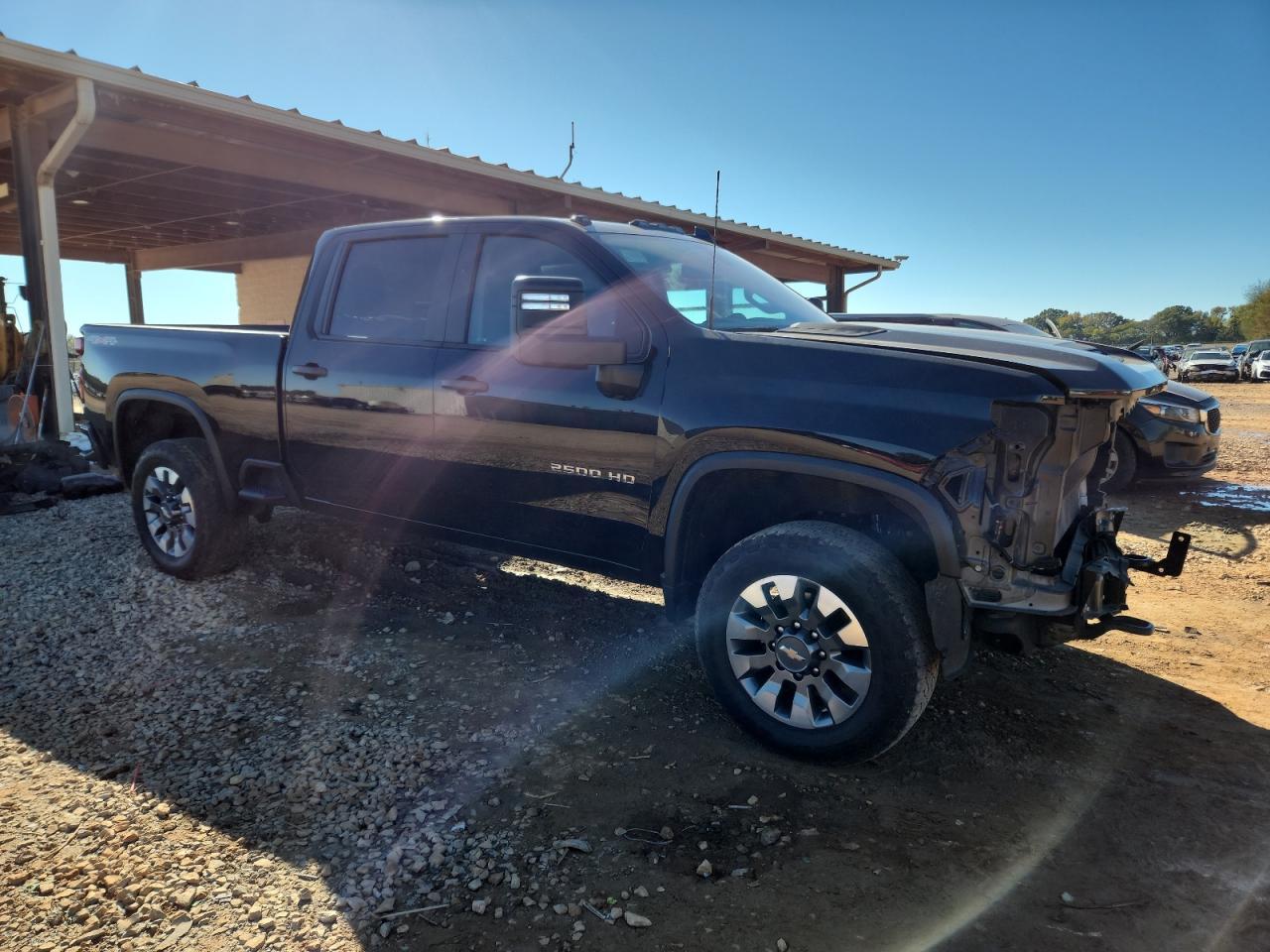 2023 Chevrolet Silverado K2500 Custom - Image 4